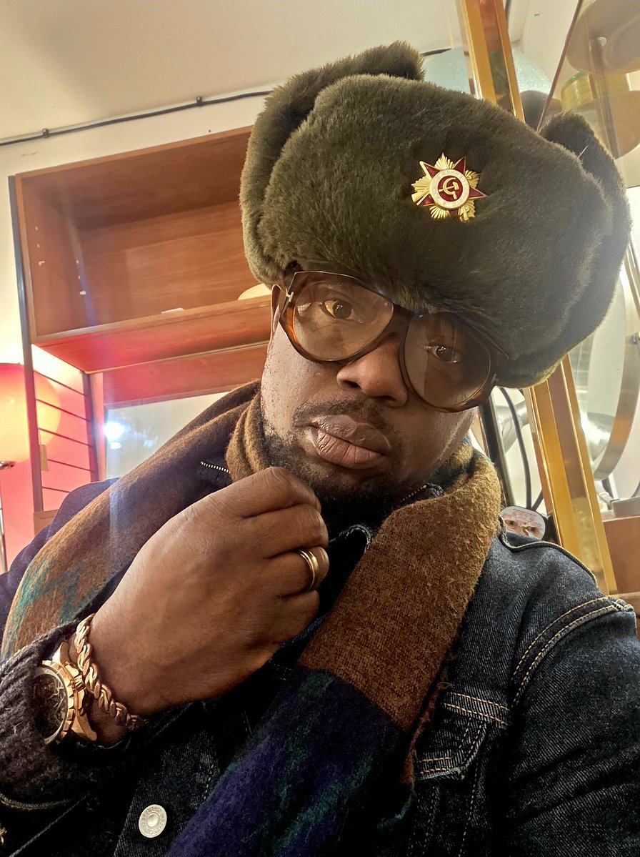 beejay4live's tweet image. A stretch mind from new experiences, can never go back to it's old dimensions.