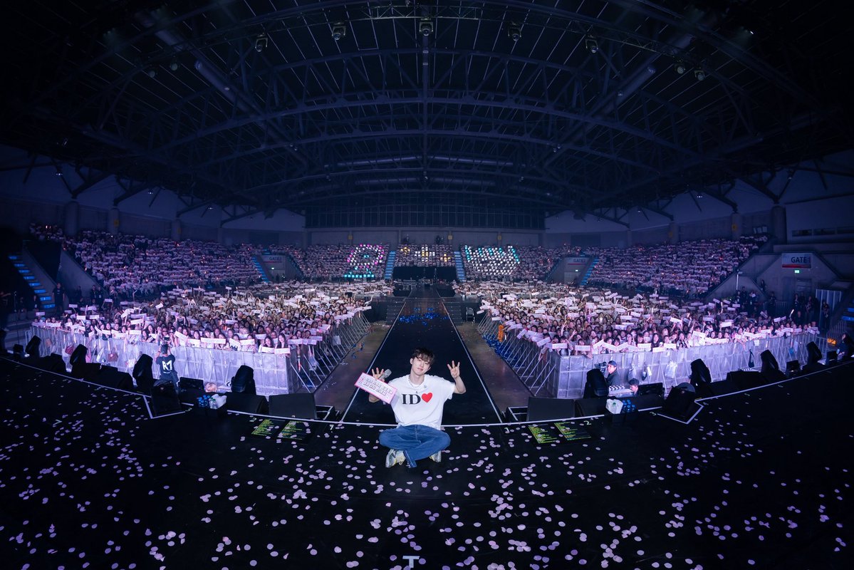 🆔 เริ่ดเลยล่ะ 

ขอบคุณ 🆔 ทุกคน ที่มาร่วมสร้างความทรงจำที่สวยงามใน 2026 B.I TOUR: The Last Parade Tour ENCORE in BANGKOK 🎡 เจอกันใหม่ในขบวนพาเรดที่จะนำทุกคนมารวมกันอีกครั้ง

———————————

Thai 🆔, That’s awesome.

Thank you to all 🆔 for coming together and creating such