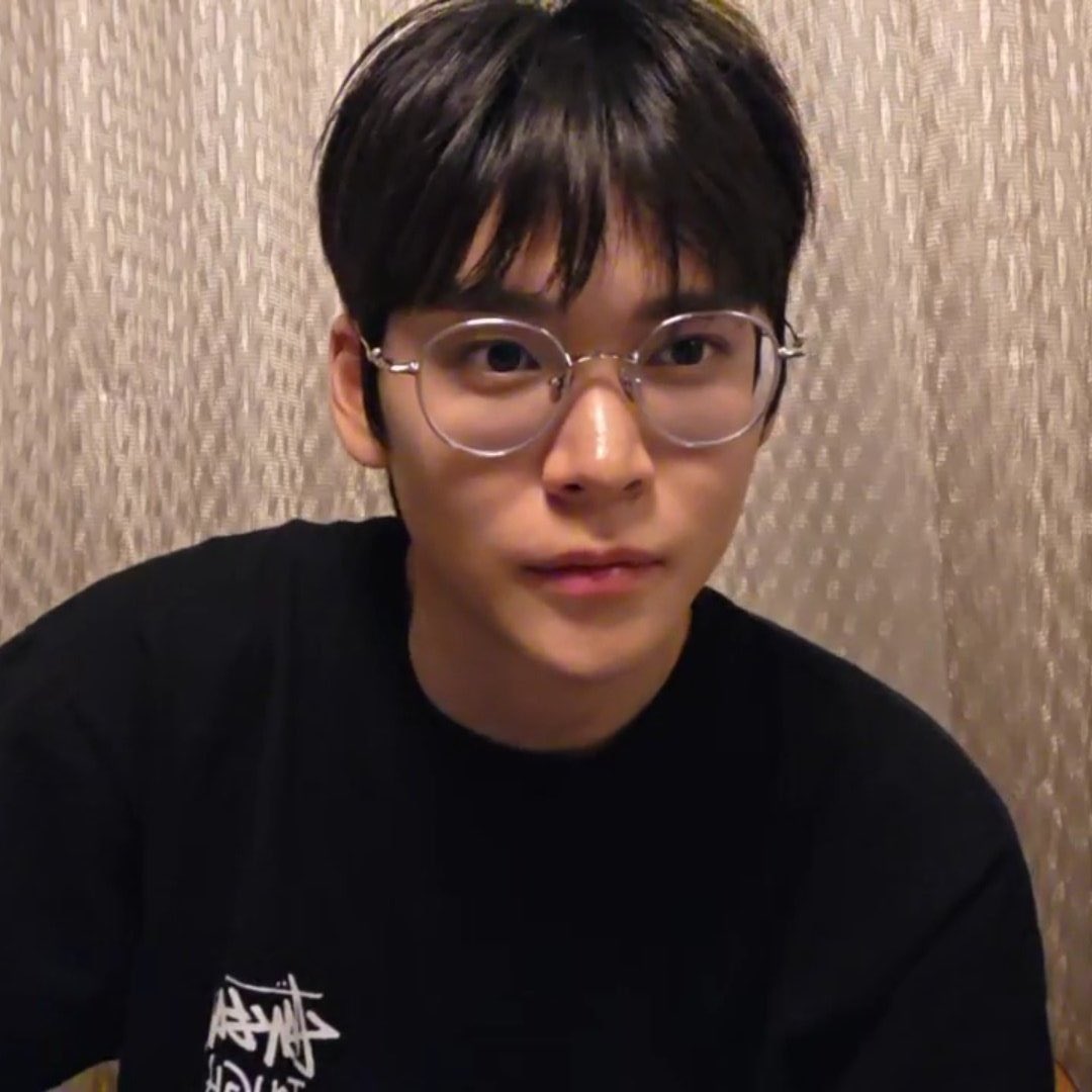 เจนนิเฟ่อ tweet media