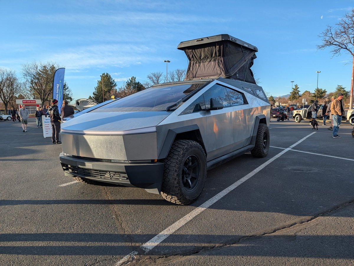 Stephen Kneubuehl tweet media