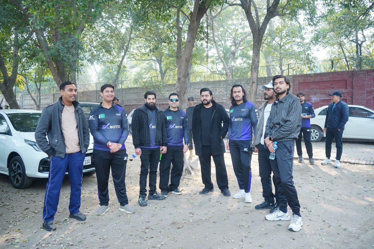 exbotix's tweet image. Proud of the team that stood together and delivered

#TeamWork #OnGround #EventLife #TeamEffort #EventMoments #ProudTeam