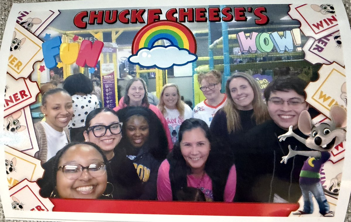 Tara Strain tweet media