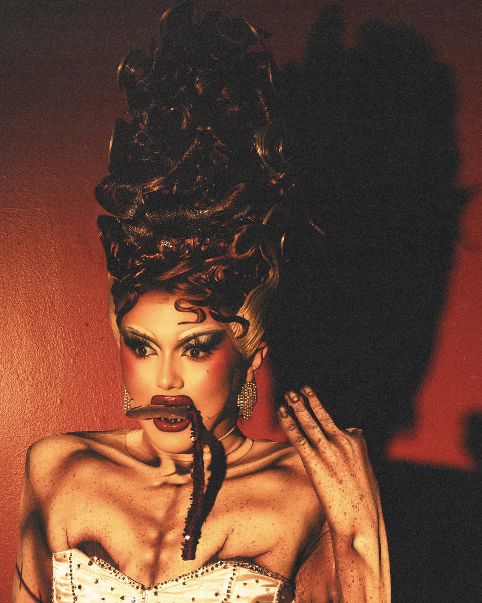 MYKI MEEKS ☆ tweet media