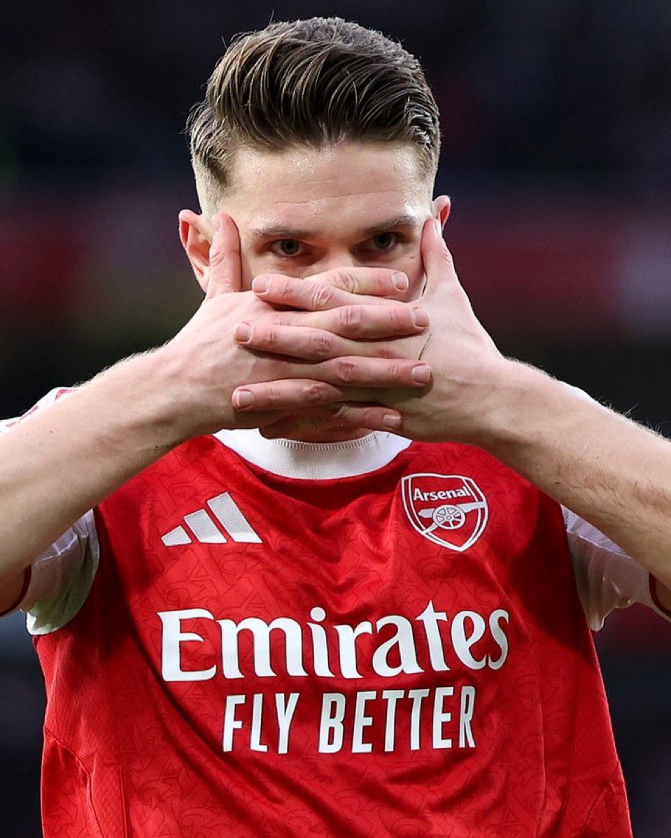 ACABOU

ARSENAL 3x0 SUNDERLAND

EU QUERO SER FELIZ!!!