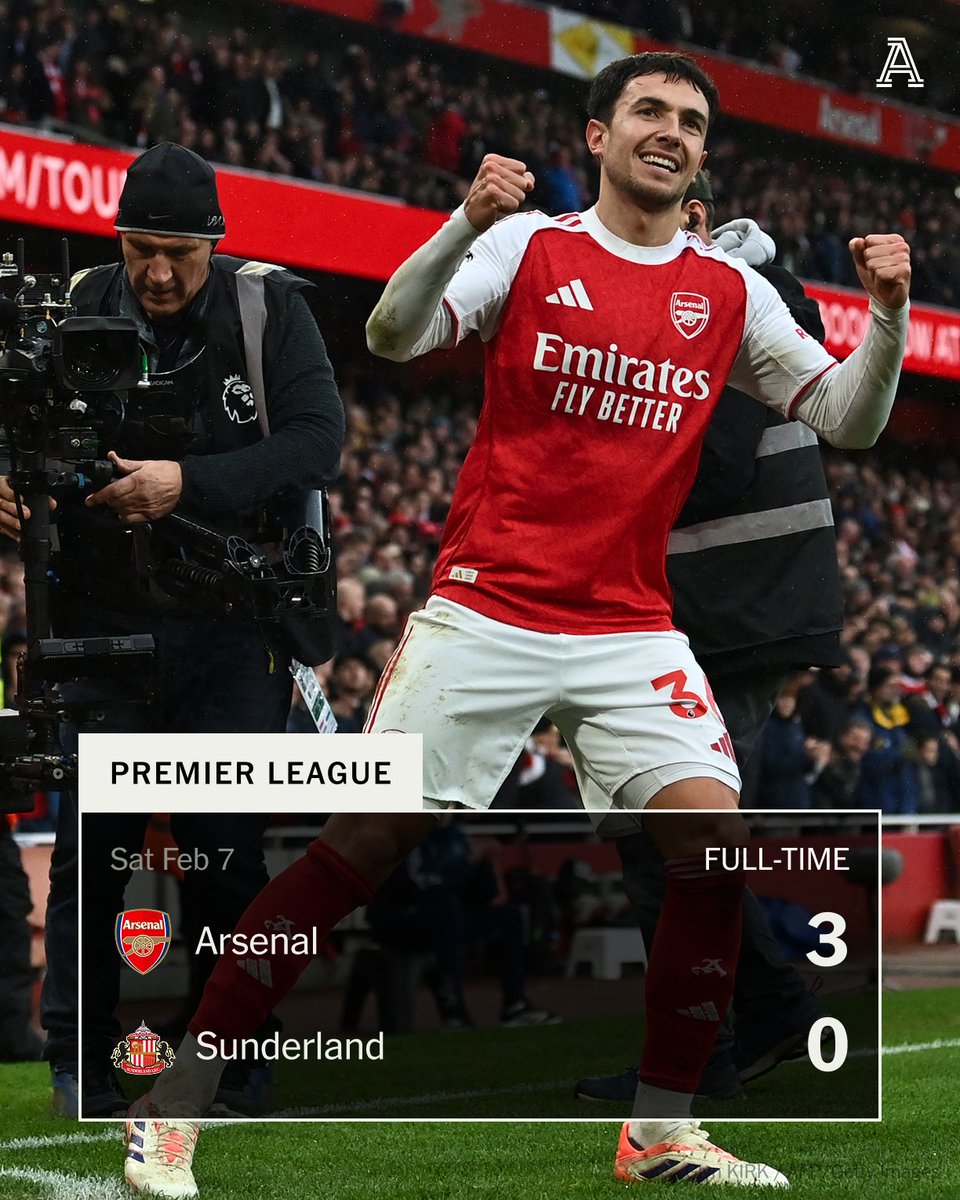 TheAthleticFC's tweet photo. Arsenal go nine points clear at the top of the Premier League ahead of Manchester City's trip to Anfield tomorrow.

With their 3-0 win against Sunderland, Arsenal are now unbeaten in their last 44 at home against promoted sides (W39 D5), the longest run in Premier League history, overtaking Chelsea (43 between 2001 and 2015).