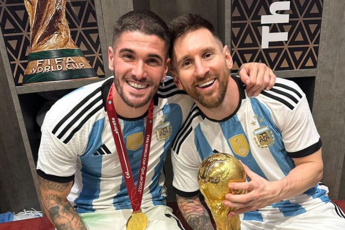 SteffanoDu's tweet photo. Muchachos, con Messi en Guayaquil, Barcelona medirá a 2 campeones del Mundo: Messi y De Paul. ¿Recuerdan otros campeones del mundo que hayan ENFRENTADO a Barcelona en Guayaquil? 

Los leo. Está difícil, no se me viene ninguno. 👀 https://t.co/pib3gaToea