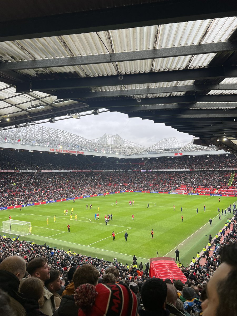 Sam Bruce tweet media