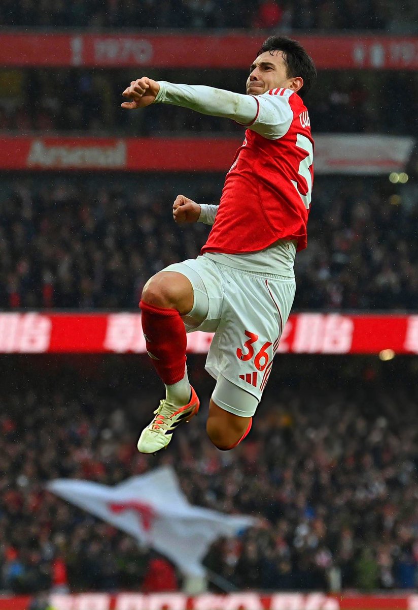 🏟️ Calling all Arsenal fans, let’s celebrate our excellent Premier League Win against Sunderland by following each other. REPOST and drop your handles now for huge gains ⚪️🔴