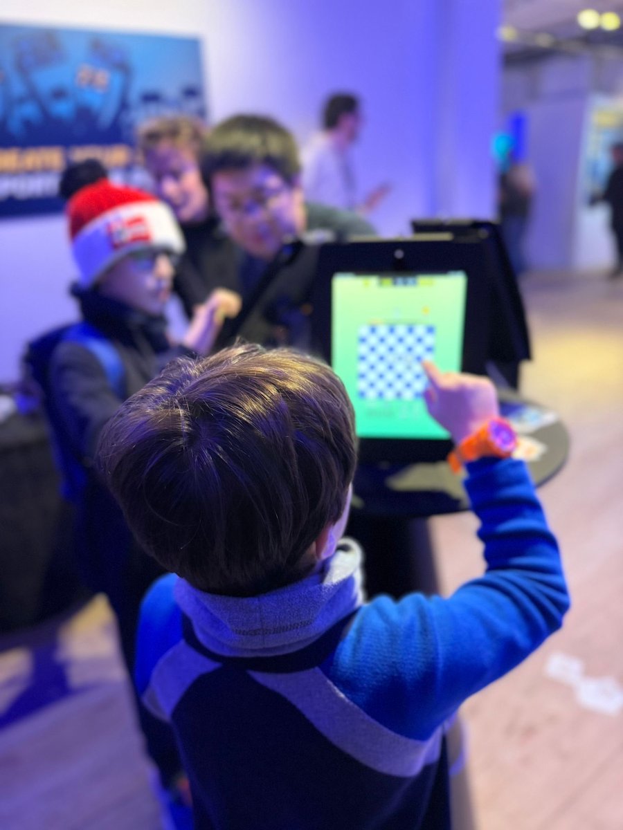 Chev | Jesus is Lord | Anichess tweet media