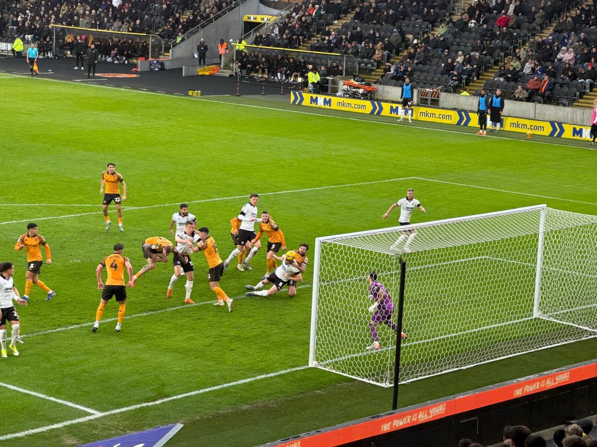 3 Peaps In A PodCast tweet media