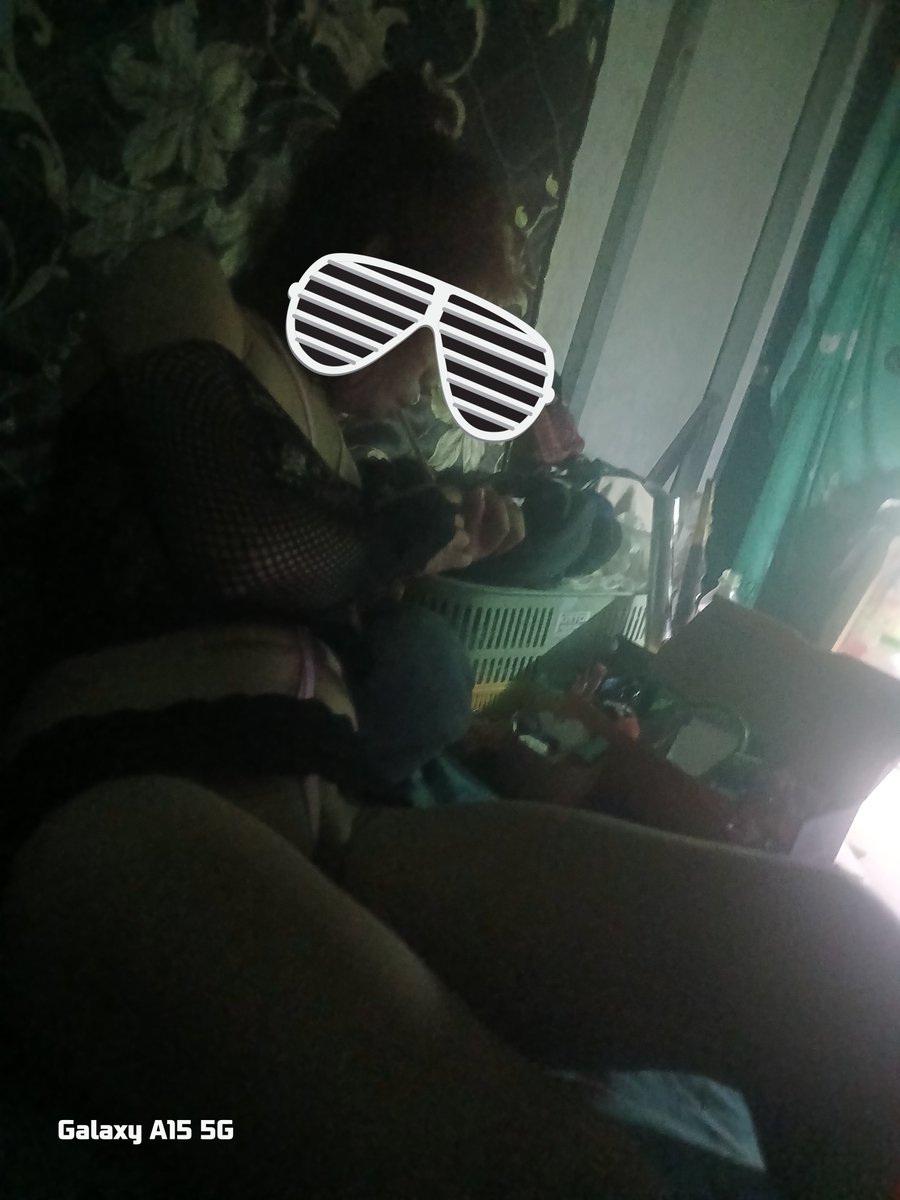 ไปไหนกันหมดน้อ  ชายเดี่ยวไม่น้ำลาย  ใจมาใจกับไม่โกงค่ะ