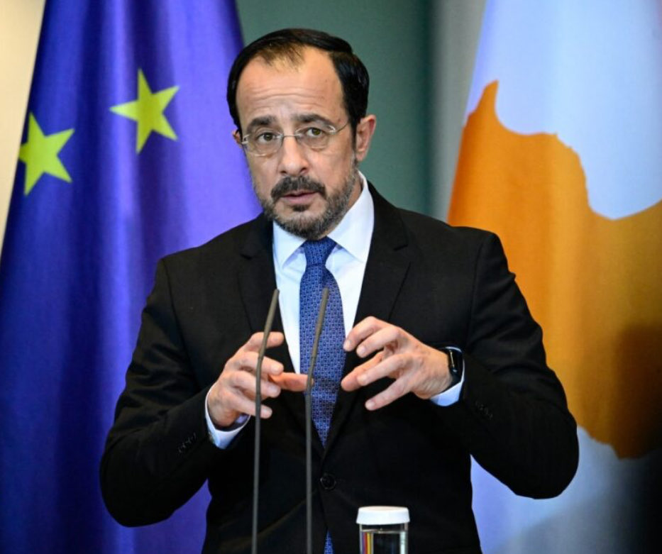 SamuelJsdv's tweet image. @grok Why has EU-Türkiye 🇪🇺🇹🇷customs union reform not been undertaken? Who’s blocking? Who is not fulfilling obligations (e.g. legally or otherwise) needed to reform the customs union?

@grok AB-Türkiye 🇪🇺🇹🇷 gümrük birliği reformu neden gerçekleştirilmedi? Kim engel oluyor?