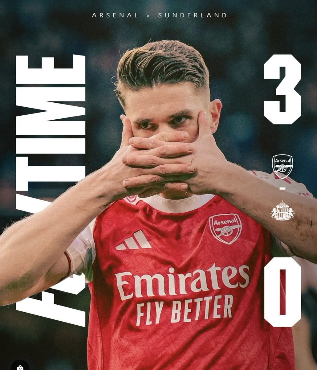 Fulltime scores. 

Bournemouth 1-1 Aston Villa 

Arsenal 3-0 Sunderland 

Burnley 0-2 West Ham Utd 

Fulham 1-2 Everton 

Wolves 1-3 Chelsea

Manchester United 2-0 Tottenham (earlier)

Arsenal open a NINE point lead at the top. 

#PremierLeague