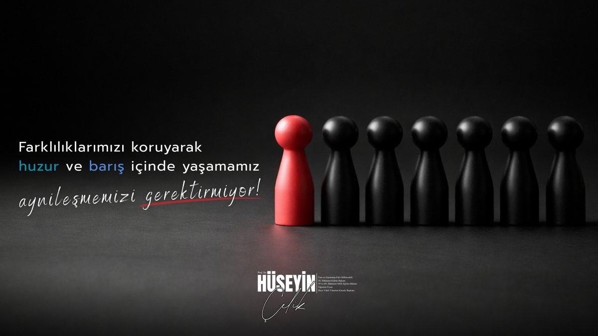 "Bir ağaç gibi tek ve hür ve bir orman gibi kardeşçesine"  Nâzım Hikmet
— Hem Türk ırkçılığına hem de Kürt ırkçılığına aynı şekilde tepki göstermek her yurtsever vatandaşın görevi olmalıdır. Kürtleri, Kürtçüler’den ayrı olarak düşünüp ele almadığımız sürece yanlış yapmaya devam