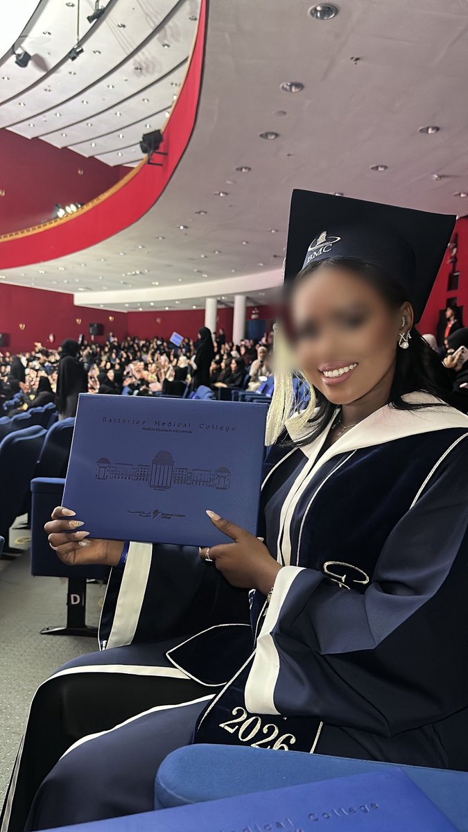 _ru34's tweet photo. Finally,I did it 👩🏽‍🎓🤍🤍 https://t.co/v6z7ElefI8