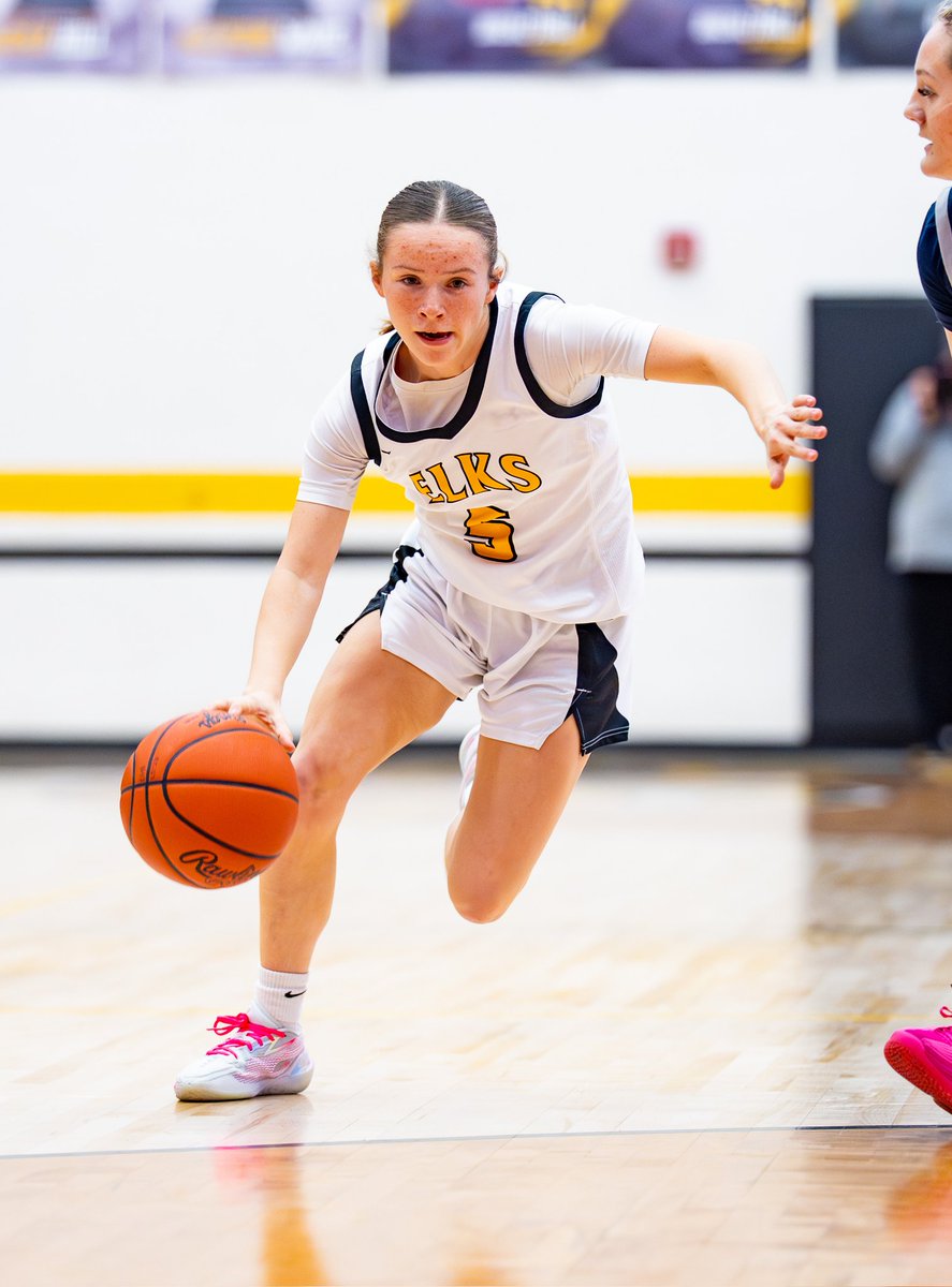 ElksGirlsBBall's tweet photo. It's Senior Night!🏀

Tonight we recognize Halley Boeke, Amelia Davis, Bella Keeton, and Madison Leo for their commitment to CGB and everything they’ve given to this program. 🖤💛

🎉 Senior Recognition: Following the JV game
⏰ Varsity tip: 6:30PM

Let's send them out right!👏 https://t.co/BRARb6JR8N