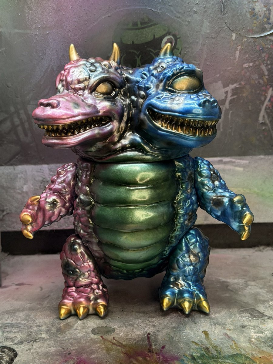 ワンフェス 2026冬 「双生の恐竜王-Gyaromi x Lalatoy Limited color