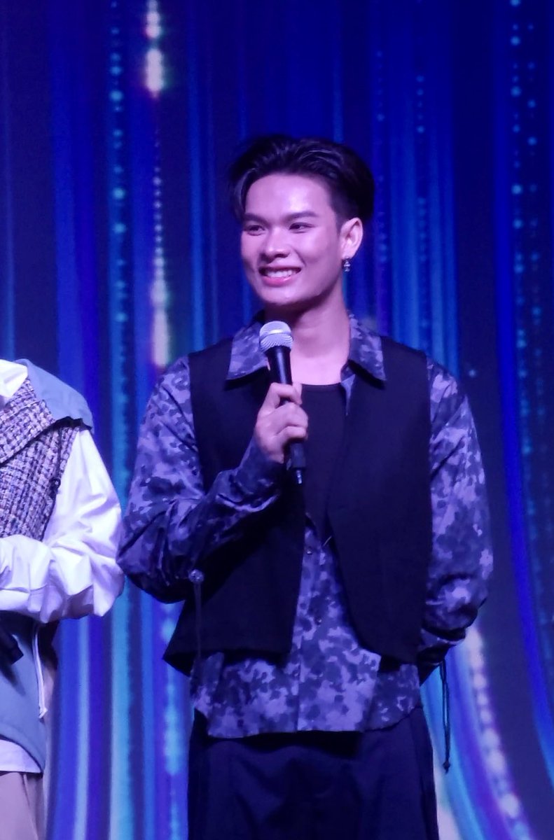 maichaihamtaro's tweet photo. #.พี่ฤทธิหล่อสุขุมสมวัย

#น้องแมนน่ารักสดใสสมวัย 
#SSRUQUEENxZOLAR #ZOLAR https://t.co/vLMYIO832L