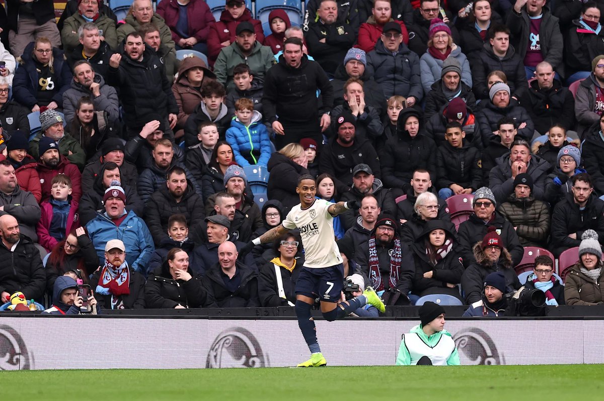 Jamie.Talks tweet media