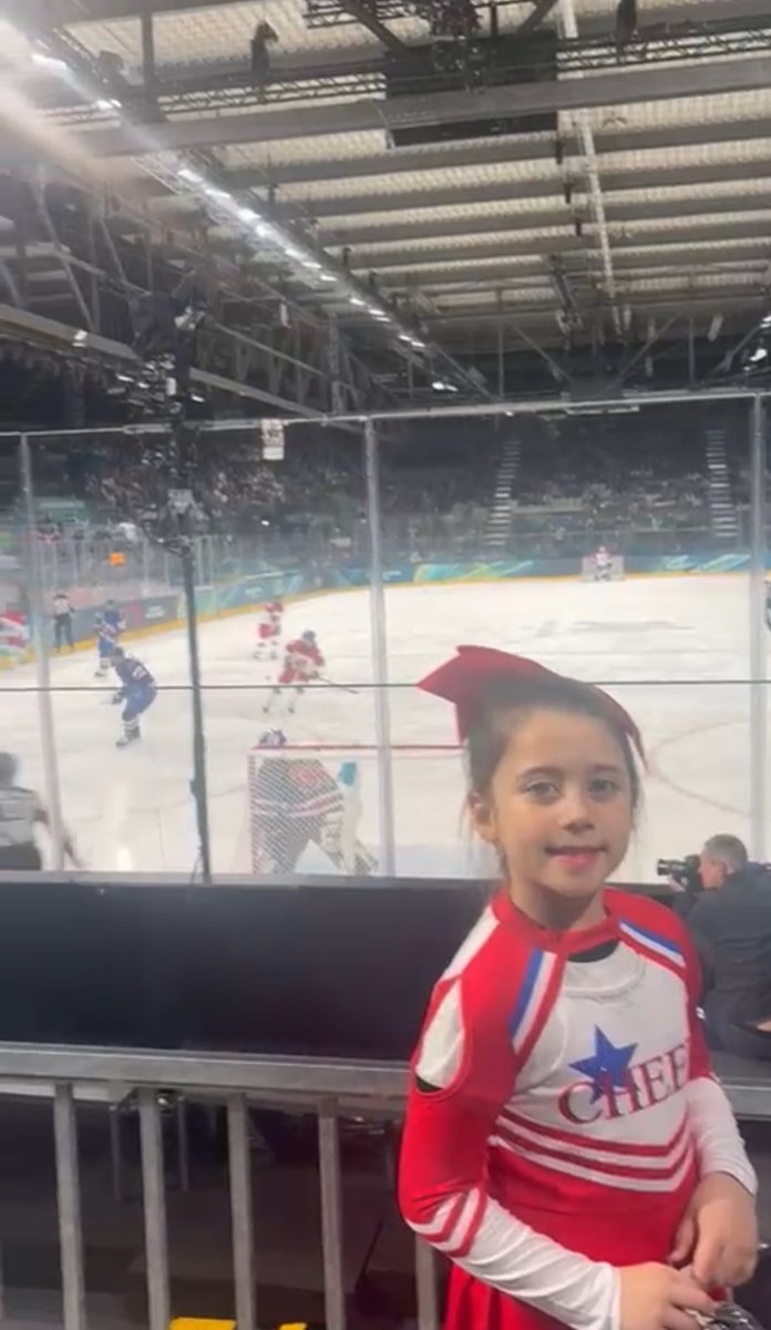 m_salazarzamora's tweet photo. WOW!! Spotted my daughter Milan and granddaughter Arya Rose on TV. ❤️ So very happy they were able to experience the 2026 Olympics in Milan, Italy. A beautiful celebration of both sides of Arya’s heritage 🇺🇸🇮🇹 #MakingMoreMemories #GlammysGirl https://t.co/0EQQUuUZv2
