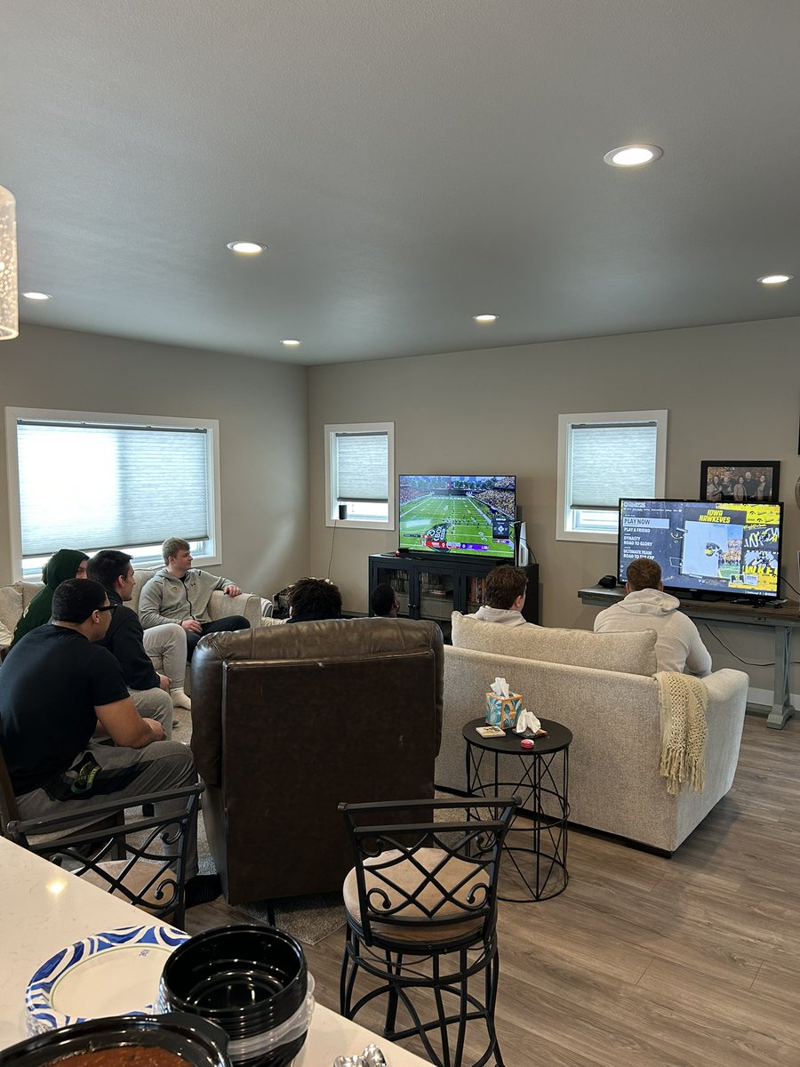 Coach Morgan tweet media