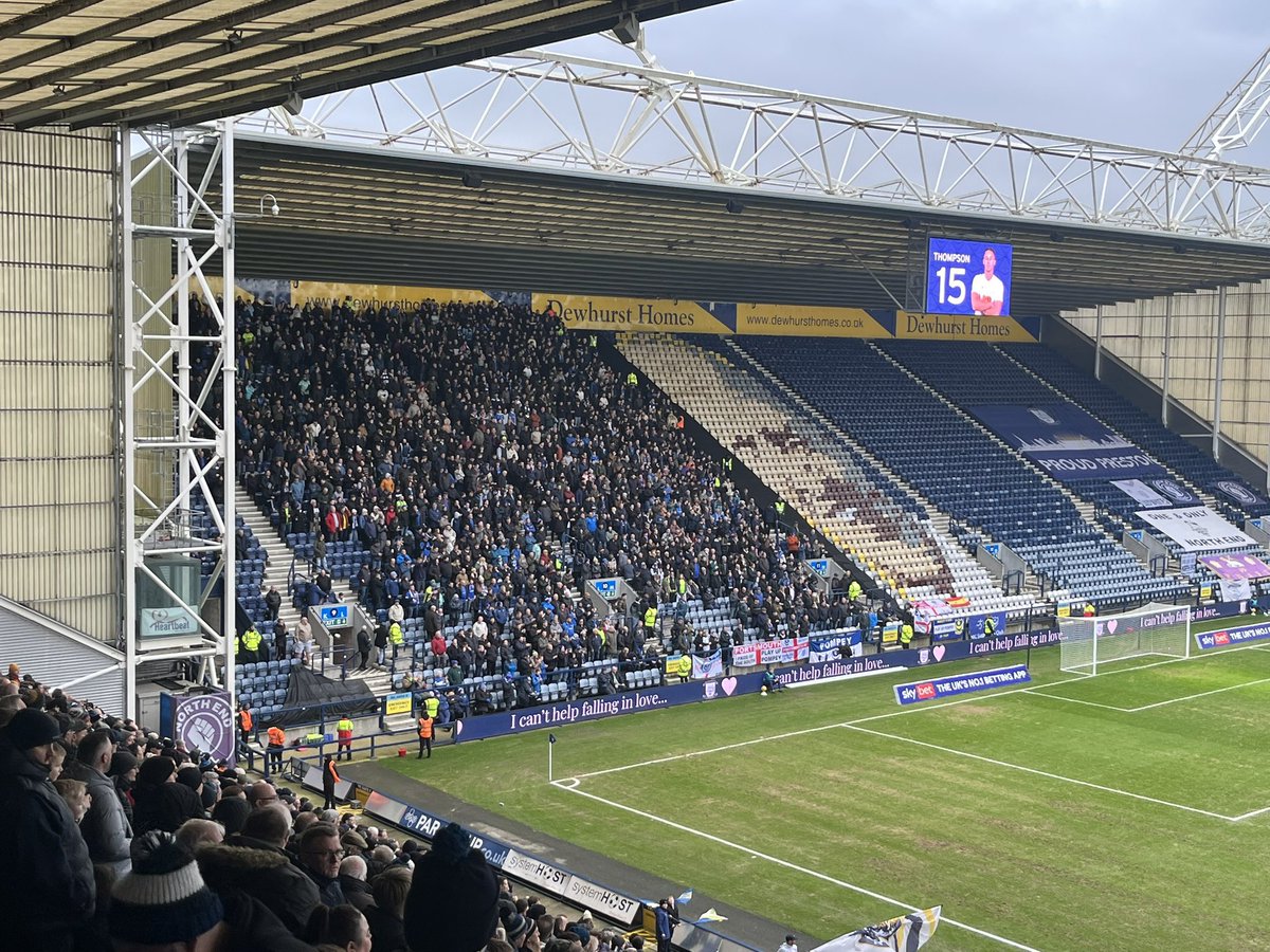 🏟️ 16,034 at Preston this afternoon incl 1,748 #Pompey fans  

📸 <a href="/JakePompeySmith/">Jake Smith</a>