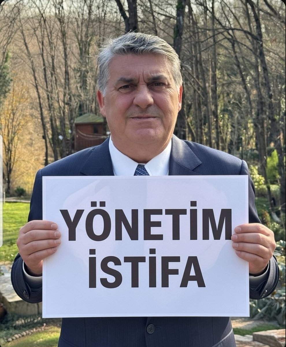 Biz sadece Transfer için İSTİFA demedik ki, 3-5 transfer yapılınca susalım.

Biz Adalı'nın Beşiktaş'ı düşürdüğü durama, verilen vaatlerin yerine getirilmemesine itiraz ediyoruz ve onun için İSTİFA istiyoruz..

YALANCI ve HÜKÜMSÜZ Adalı İSTİFA
#SerdalAdalıİstifa