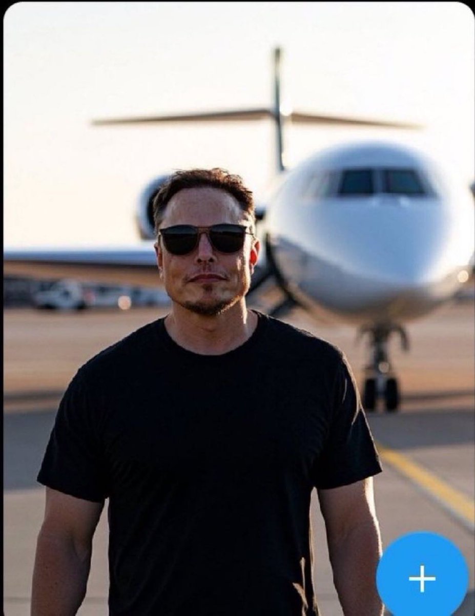 Be honest 

What would you rather have ??

A. Free Tesla 
B. 1 trip to space 
C. Free starlink for life 
D. 1M followers on X