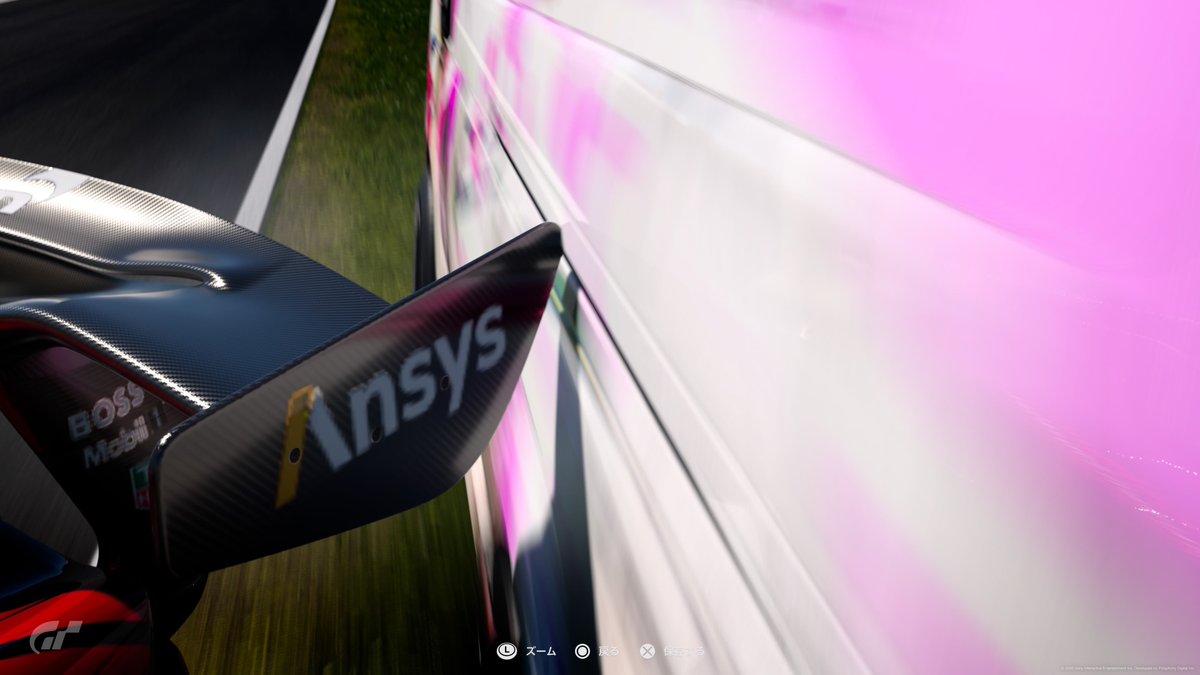 拡大したらスライドレールのくぼみで
かわしてる？！

youtube.com/post/UgkxcraLu…