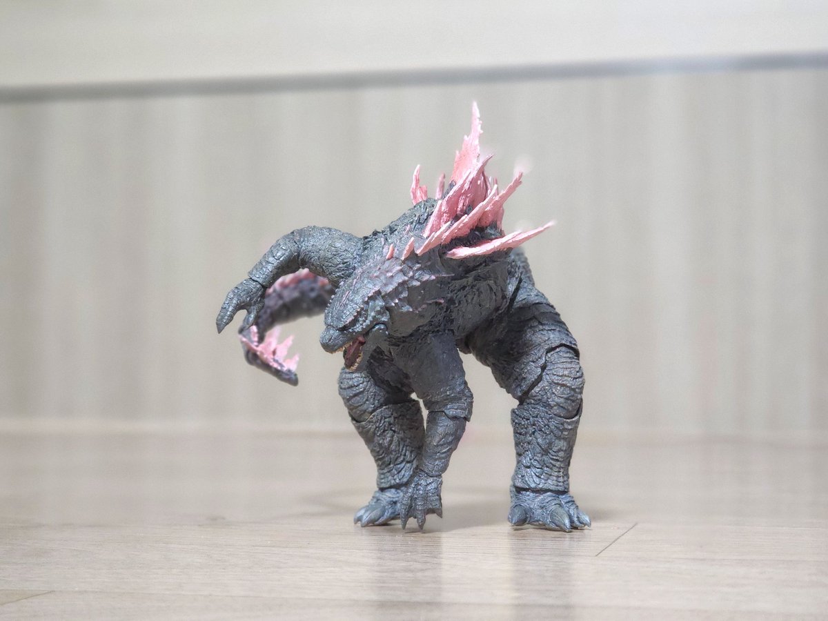 GhidorahStan1964 tweet media