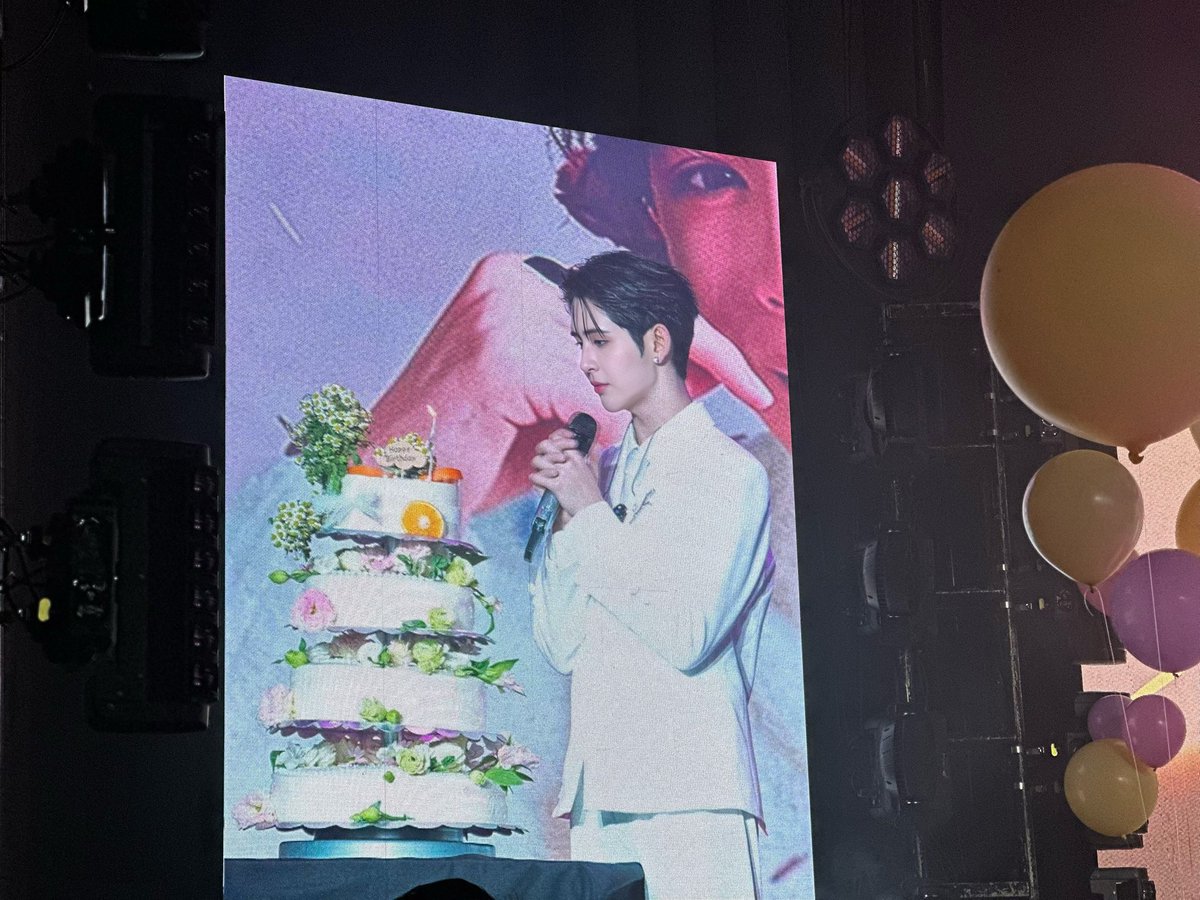 DomundiTV's tweet photo. ขอขอบคุณแฟน ๆ ทุกคนที่มาเจอกัน และมาร่วมสร้างความทรงจำสุดพิเศษนี้ไปด้วยกันกับ “เจมส์”@Jamessu_w  รวมถึงขอขอบคุณทุกกำลังใจที่ส่งมาให้เจมส์ในวันนี้ด้วยนะคะ ไว้เจอกันใหม่โอกาสหน้าค่ะ 🥰

Thank you everyone for coming to support James at the “Endless ‘J’ourney James Mini Concert” This event could not have happened without your love and support. See you again next time. 🫶🏻✨️

#JamesEndlessjourneyminiconcert
