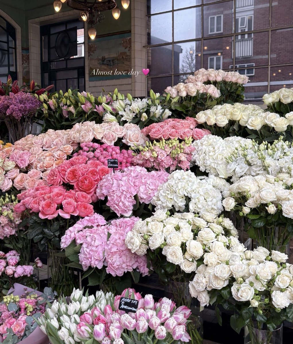 ⠀ ⠀⠀ ⠀⠀ ⠀ ⠀⠀⠀⠀ ⠀ 

⠀ ⠀⠀⠀ ⠀ ⠀ ⠀— London weather. ❄️🌸

 ⠀⠀ ⠀ ⠀⠀ ⠀ ⠀⠀ ⠀ ⠀⠀ ⠀ ⠀⠀ ⠀