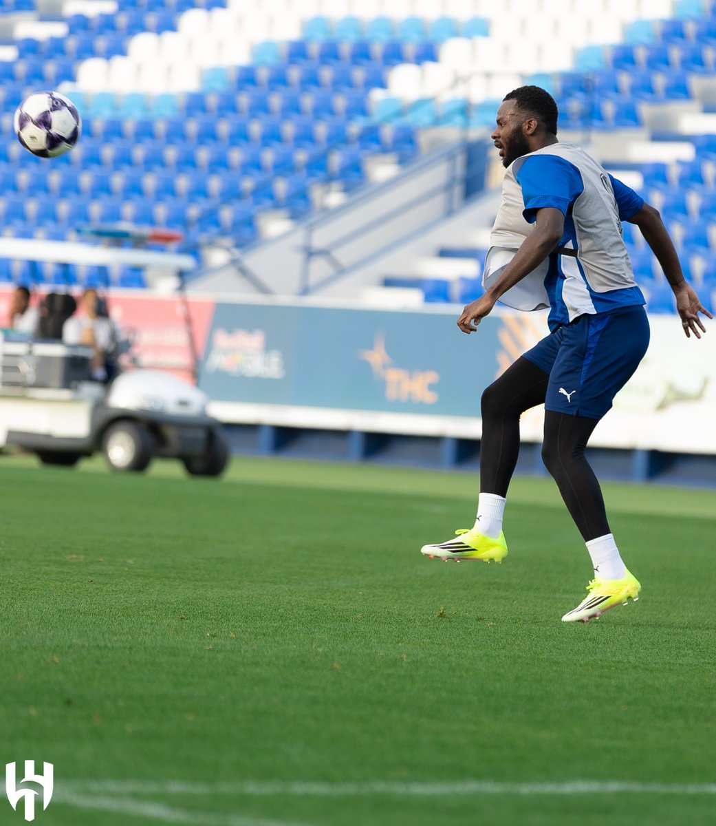 Alhilal_FC's tweet photo. التدريب الأخير قبل السفر 🔚⚽️ https://t.co/ukY7hpOF2s