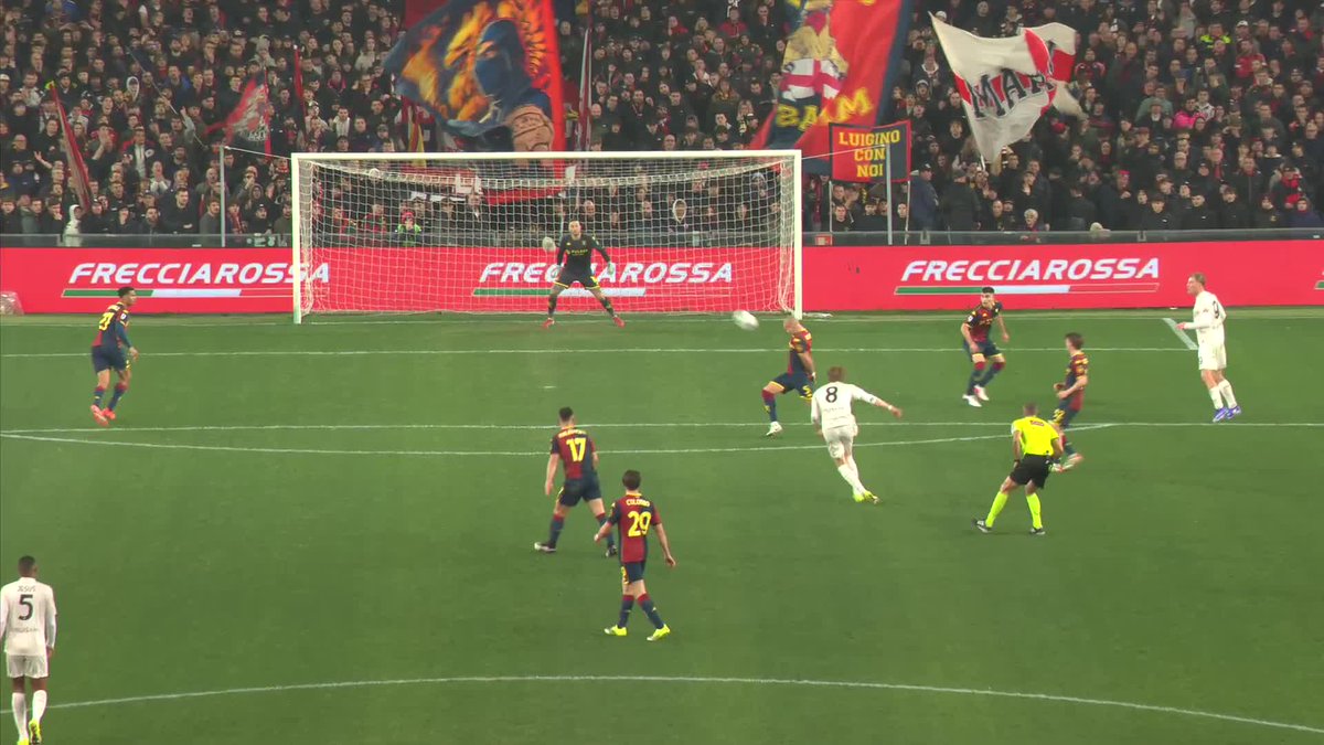 🏹🏴󠁧󠁢󠁳󠁣󠁴󠁿 SCOTT! 

#GenoaNapoli 1-2