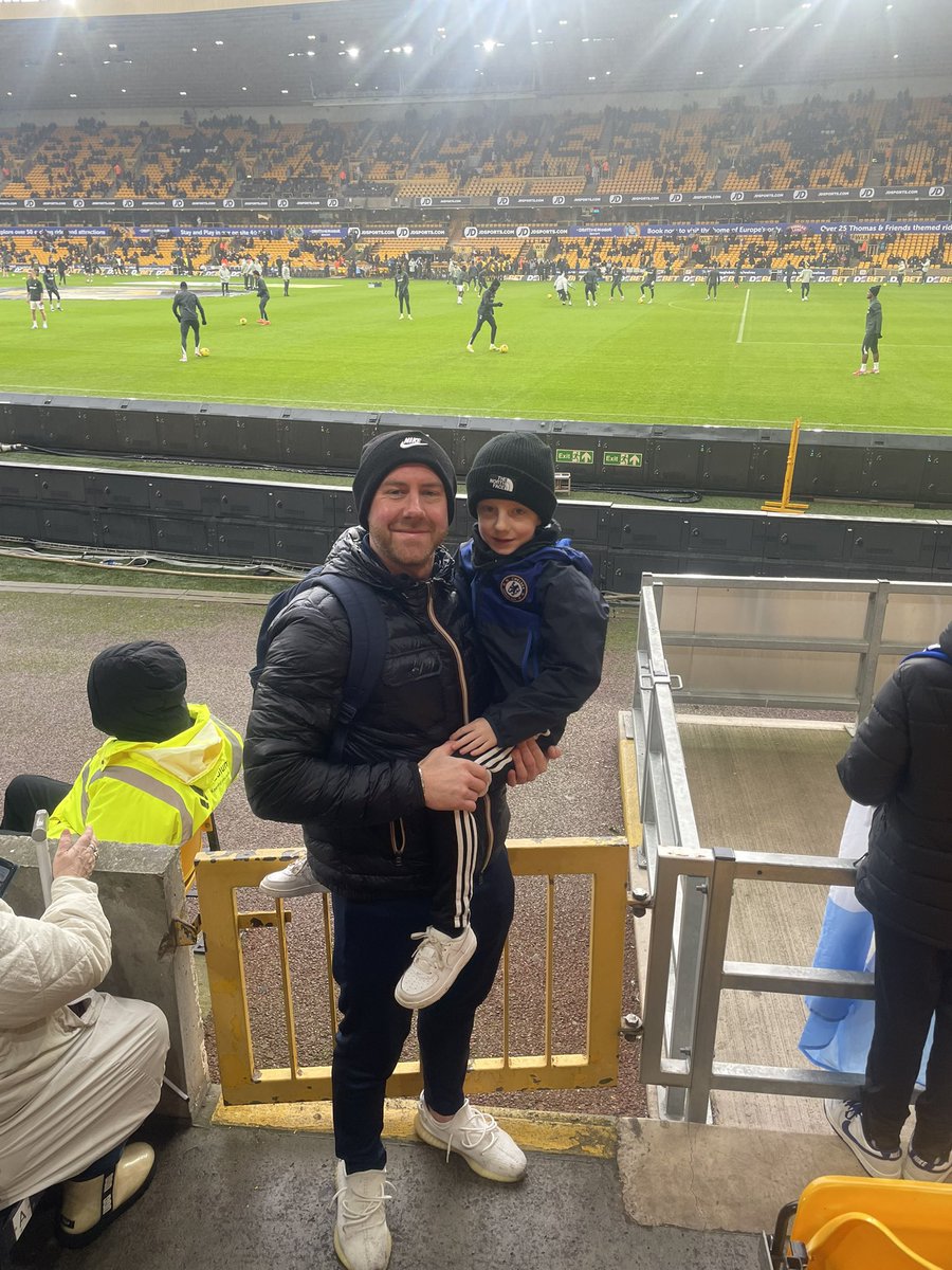 TomTomC87's tweet photo. Shout out to @ElliottVickery2 for today’s tickets 👏🏼👏🏼 Top Bloke #Chelsea #WolvesAway https://t.co/4mHmiYKqe5