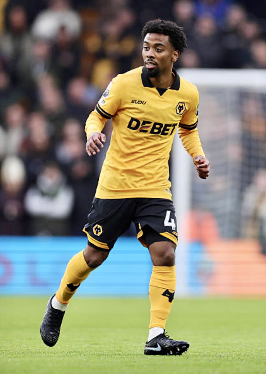 Álvaro de Grado tweet media