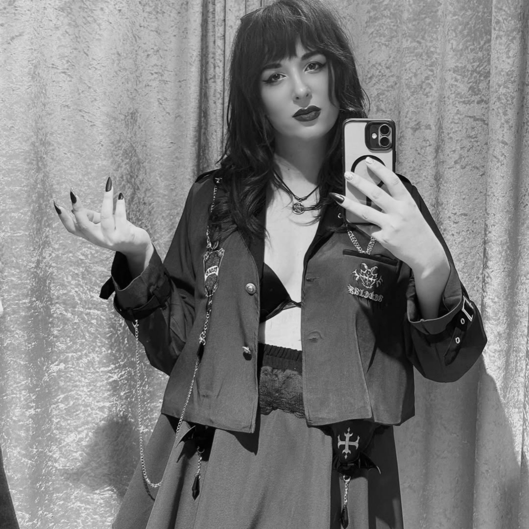 day  26  ━  lady  in  red.  ❤️‍🔥
﹏﹏﹏﹏﹏﹏﹏﹏﹏﹏﹏﹏﹏﹏﹏﹏

𝚃𝙰𝙶𝚂  ︙  #morganaignisoftheday #morganaignis