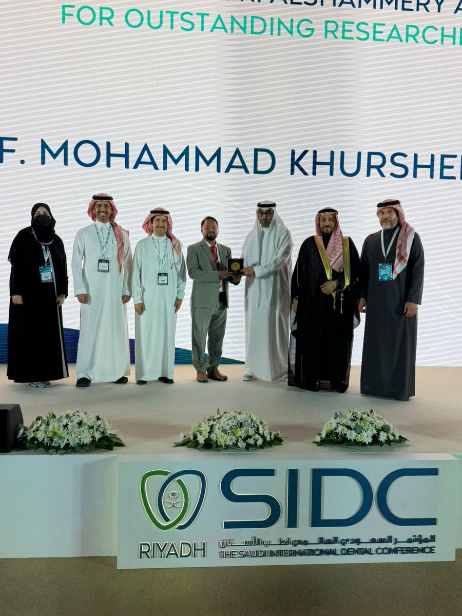 مؤسسة عبدالله بن ركيب الرمال لوالديه tweet media