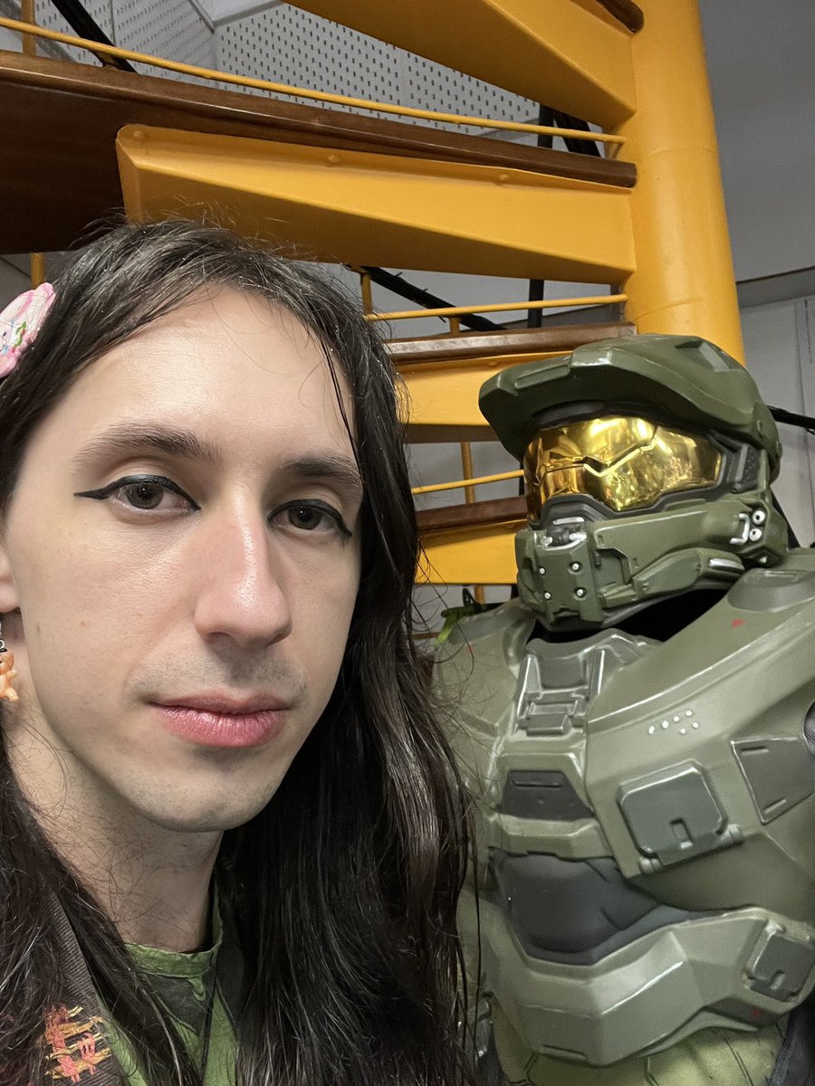 Met a hero today 🥂💋