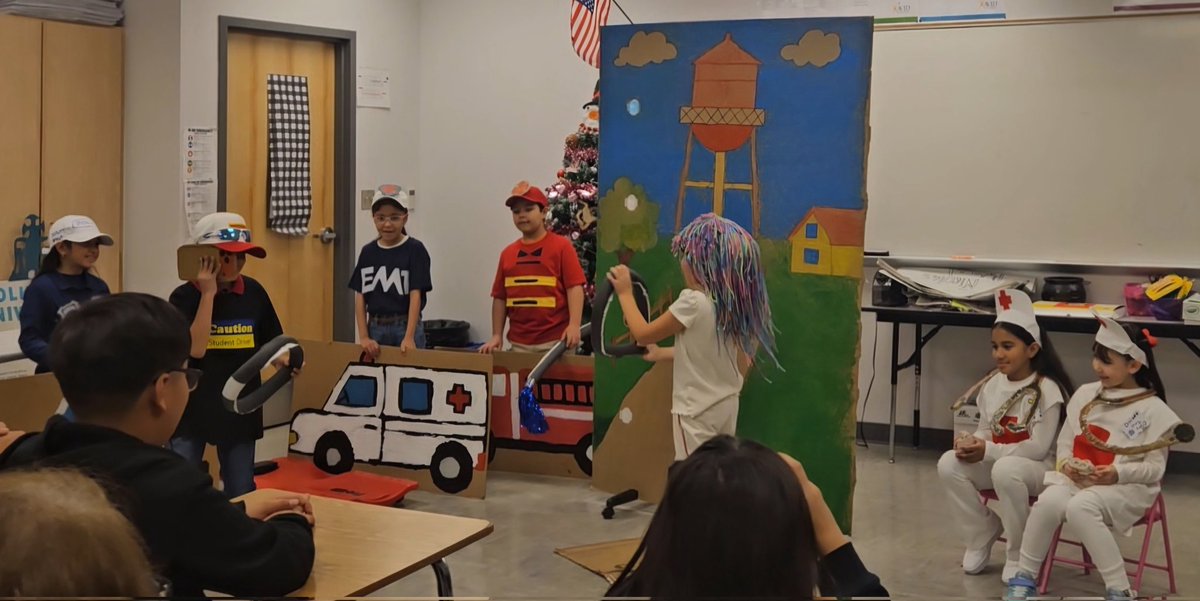 Maria_E_Becerra's tweet photo. Great work @FabensElementa1 DI! Y'alll were amazing! Thank you Coaches, a.k.a Parents! Very cute and informative presentation about #Communityhelpers! @VJBrashear44 @FabensISD https://t.co/GWfDHS0839