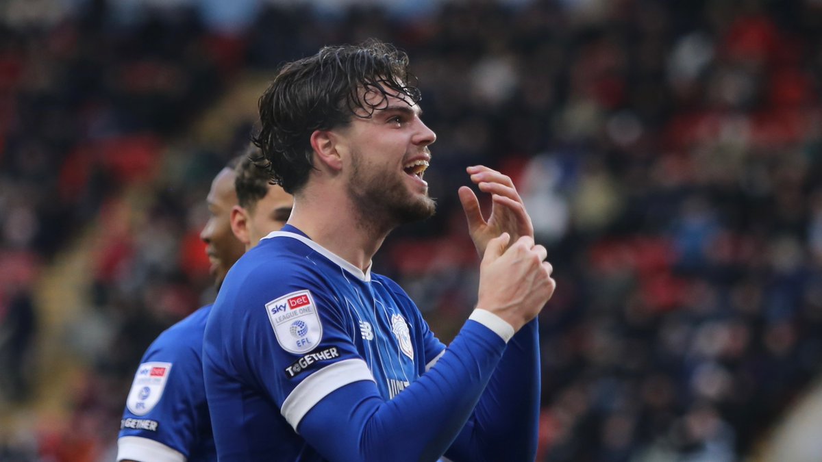 A big three points earned together 👊💙

#CityAsOne