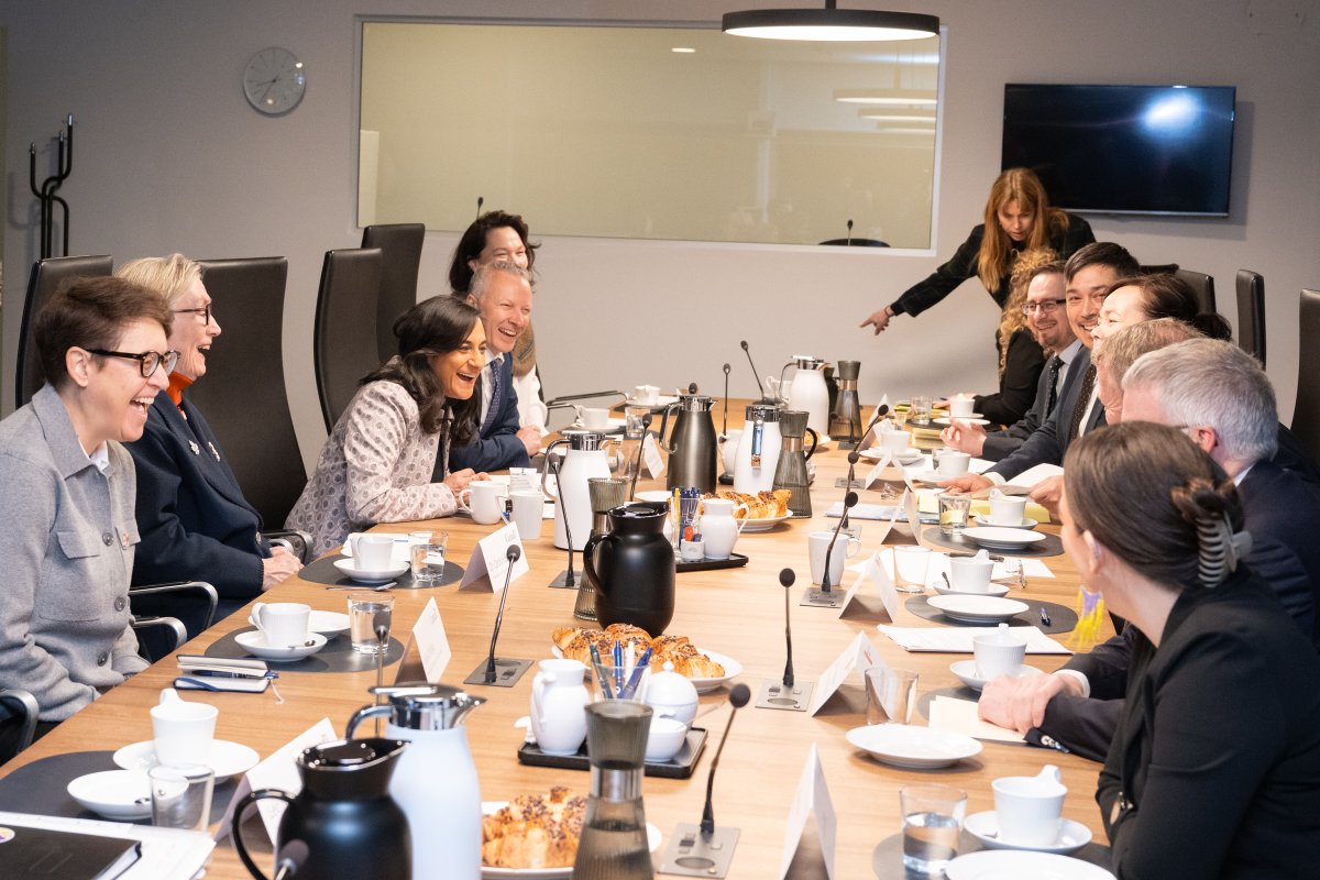 Foreign Policy CAN tweet media