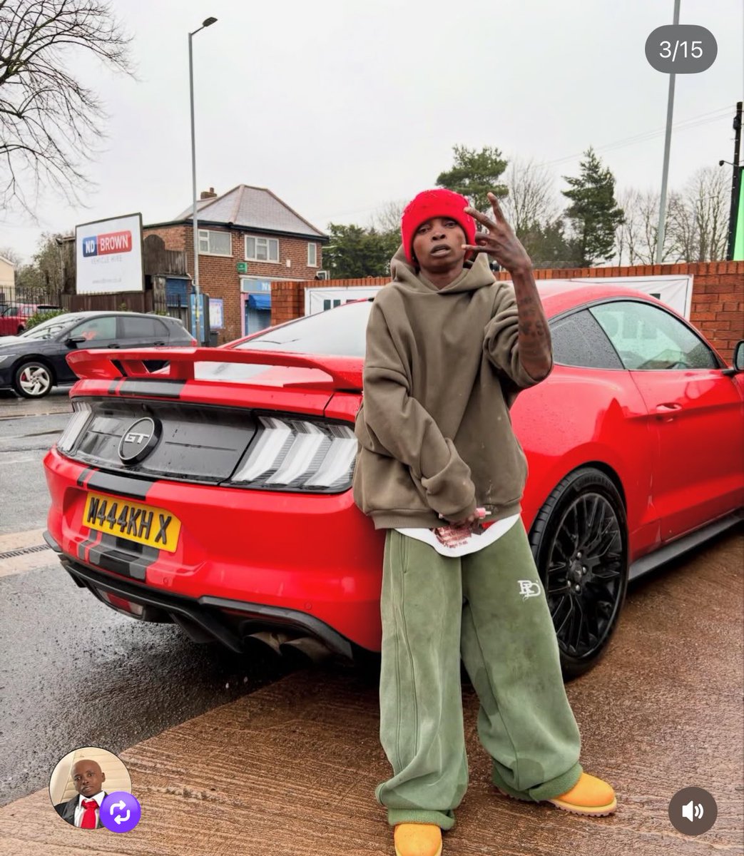 iam_koluu's tweet photo. UK boy. God thank you candy bleakz🇬🇧❤️ https://t.co/eOr7jeCACH