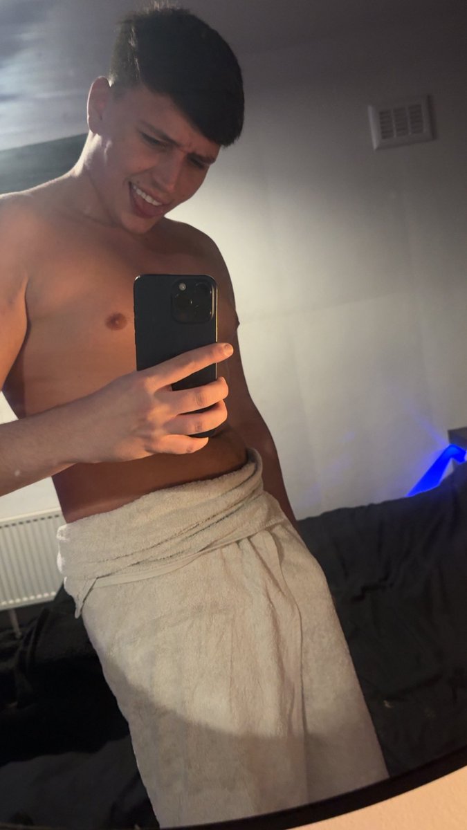 C0b41n_p's tweet photo. 50 RETWEETS ILL DROP THE TOWEL 😈

Let’s have fun 👇😛
https://t.co/Pg6NuWnKYx https://t.co/USfPTFUyA9