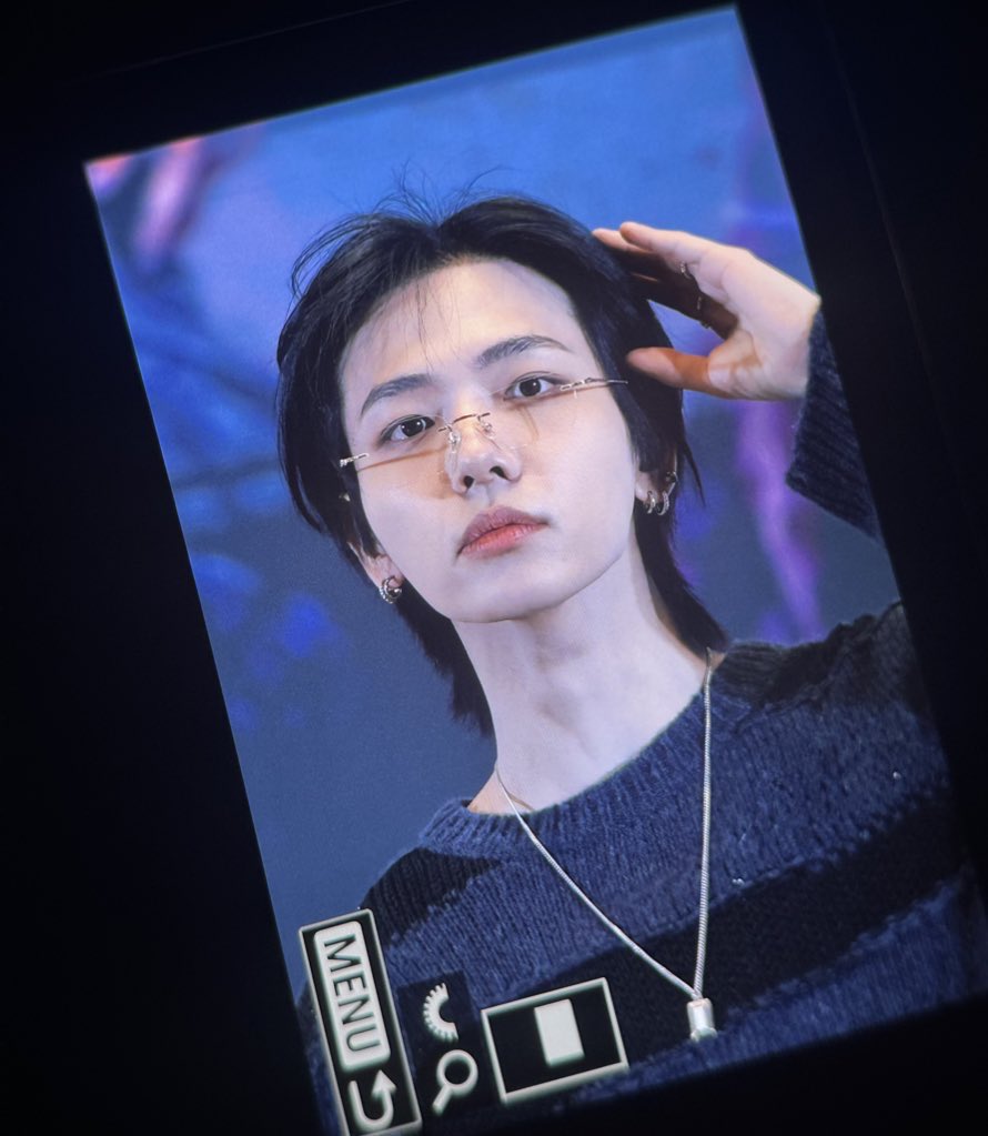 추구미잘보여서너무웃김