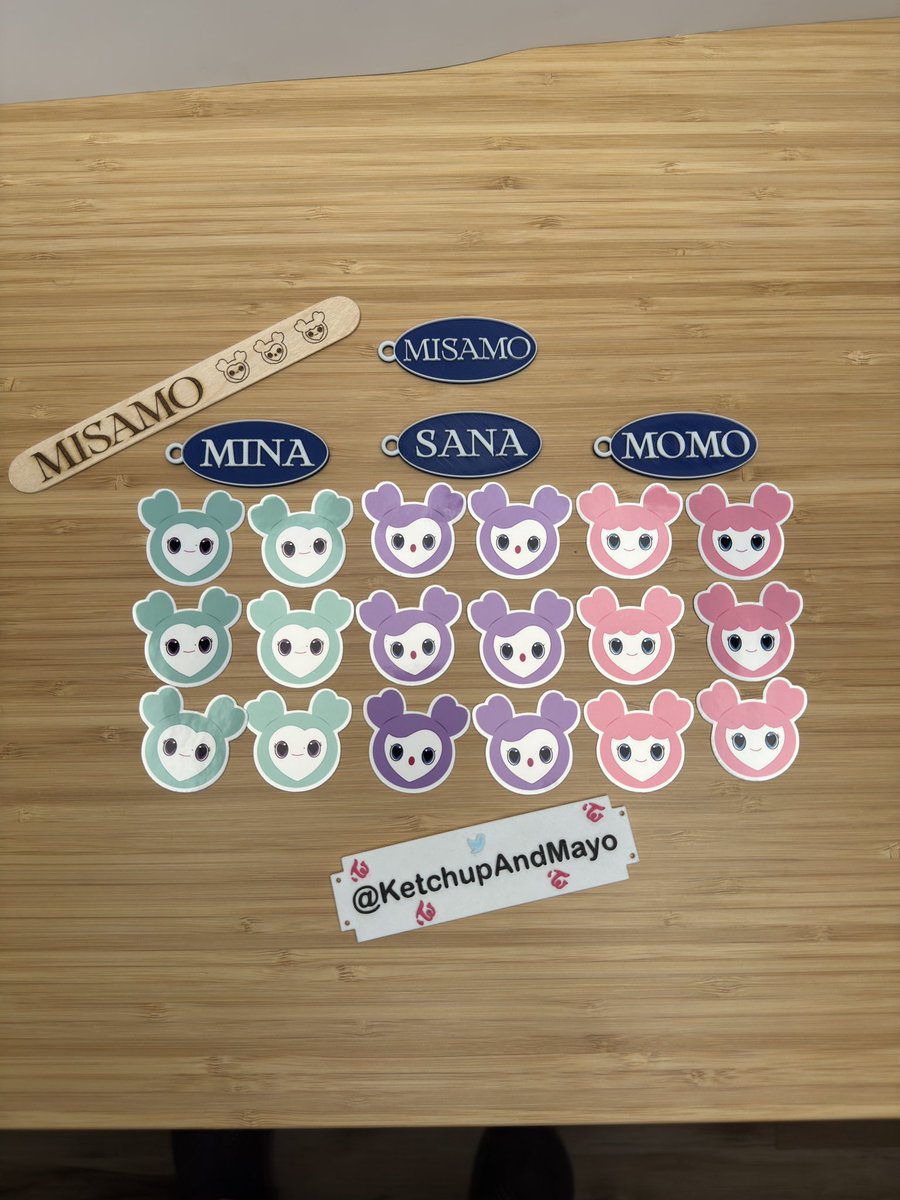 KetchupAndMayo's tweet photo. 🌎Worldwide FREE 1-day Giveaway!🌎 1 keychain of your choice and 1 set of MISAMO Lovely stickers each for 6 random winners! 
🚨MUST repost to be entered!🚨 Winners picked Feb 8th @ 4PM PDT. Sent by postal service anywhere in the world! This is 👉FREE👈 to you, so why don't you repost now?

RULES🚨: REPOST♻️, FOLLOW🚶‍♂️, LIKE💙!
Be fast! Only 1 day to enter!
#MISAMO #MISAMO_PLAY