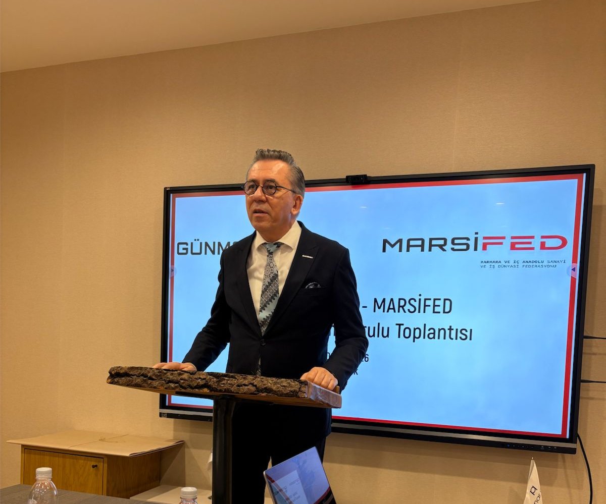 Güney Marmara Sanayi ve İş Dünyası Federasyonu ve Marmara ve İç Anadolu Sanayi ve İş Dünyası Federasyonu Yönetim Kurulları olarak federasyonlarımız arasındaki iş birliğini güçlendirmek ve ortak vizyonumuzu ileri taşımak amacıyla Ortak Yönetim Kurulu Toplantımızı gerçekleştirdik.