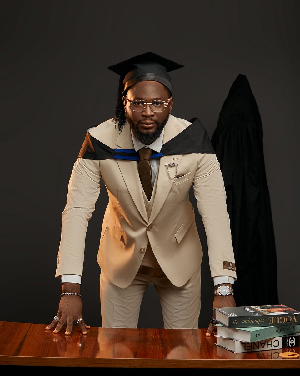 Bolajioladejo4's tweet photo. Last December wasn’t just the end of the year for me, it was a start to another chapter!

Bagged my first degree in Environmental Management and Toxicology.
Hard work and long nights paid off!

Open to different opportunities and collaborations in the environmental sector! https://t.co/RwSCvovnva