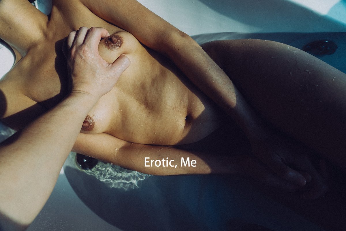 Erotic, Me. tweet media