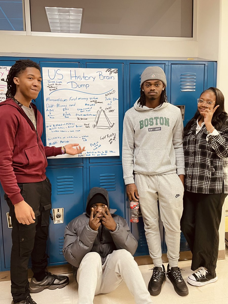MsDubose1324's tweet photo. US History EOC Saturday School Session 1 🔥🔥 Students engaged in various interactive games to show us what they know from Units 1-3. Our winners of each game made it to our   “Wall of Fame” &amp; we’ll celebrate with them this week! This is only the beginning 📈 #RoadToEOC https://t.co/yZRgaiXmjT